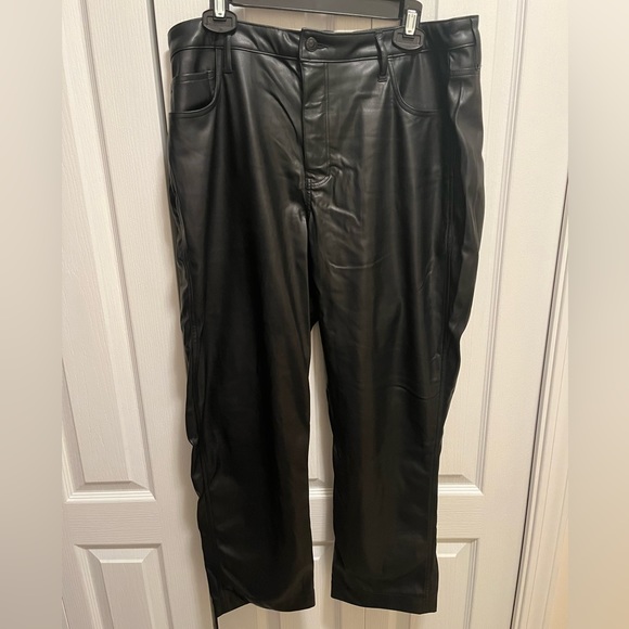 NWT Hollister Leather Pants - Picture 2 of 5